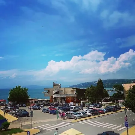 Sea Square 2*